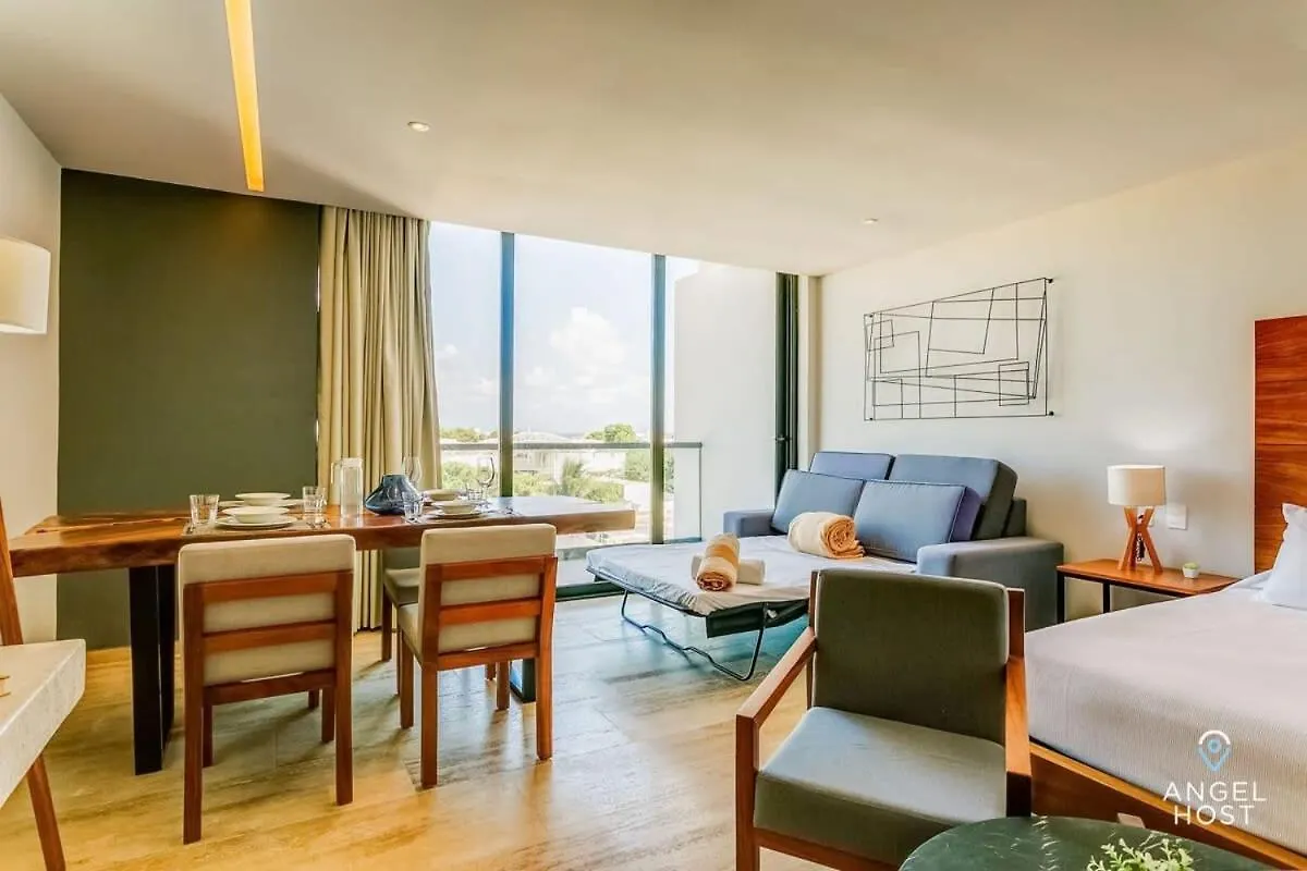 Apartment New Downtown Stay With Oceanview Roof Pool And Gym Plus Cafe Playa del Carmen