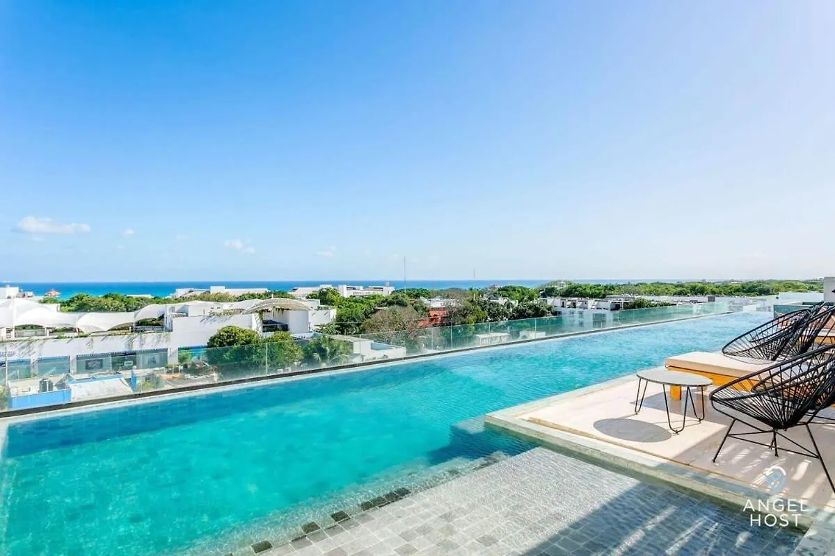 New Downtown Stay With Oceanview Roof Pool And Gym Plus Cafe Playa del Carmen Apartment