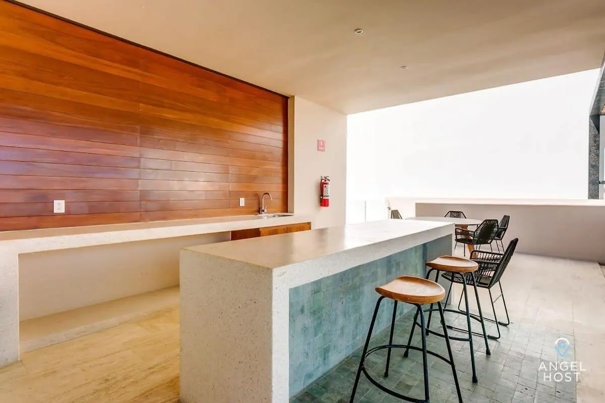 New Downtown Stay With Oceanview Roof Pool And Gym Plus Cafe Playa del Carmen Apartment
